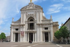 1980-01-01_00-05-30-2